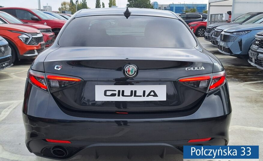 Alfa Romeo Giulia Giulia Veloce  2.0 GME 280 KM AT8 AWD MY24|Pak. Techno, Sound Theatre