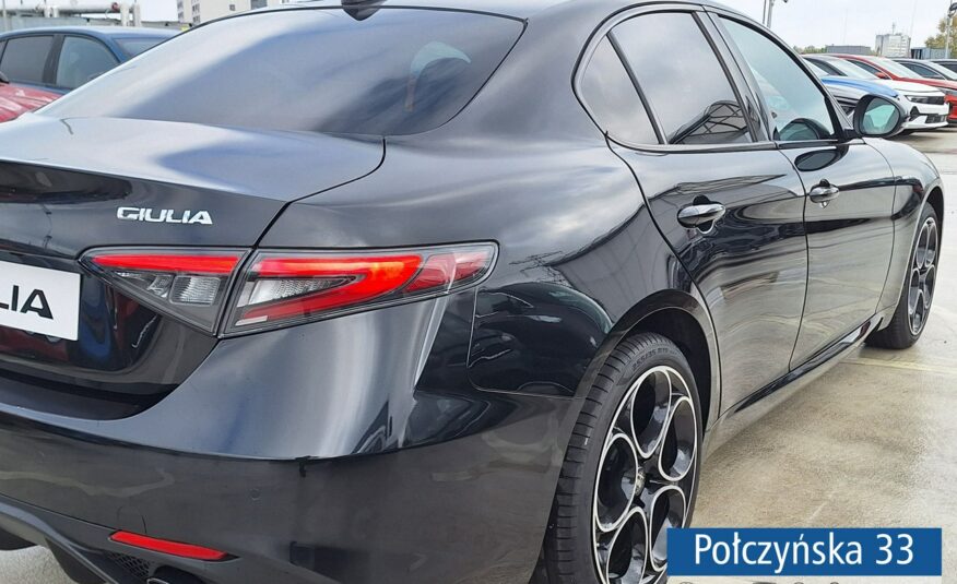 Alfa Romeo Giulia Giulia Veloce  2.0 GME 280 KM AT8 AWD MY24|Pak. Techno, Sound Theatre