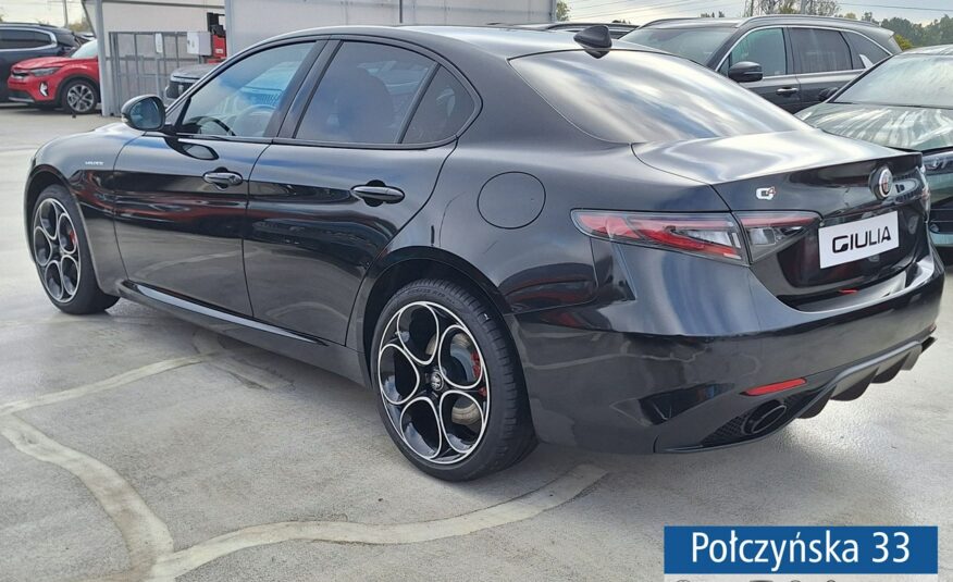 Alfa Romeo Giulia Giulia Veloce  2.0 GME 280 KM AT8 AWD MY24|Pak. Techno, Sound Theatre