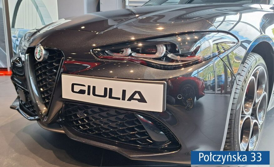 Alfa Romeo Giulia Giulia Veloce  2.0 GME 280 KM AT8 AWD MY24|Volcano Black|Pakiet Techno