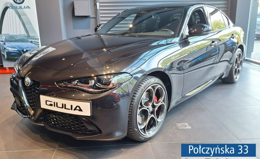 Alfa Romeo Giulia Giulia Veloce  2.0 GME 280 KM AT8 AWD MY24|Volcano Black|Pakiet Techno