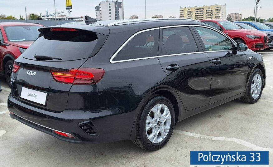 Kia Nowy Ceed 1.5 T-GDI 160KM 6MT | Wersja M+SMT | czarny Black Pearl | MY24