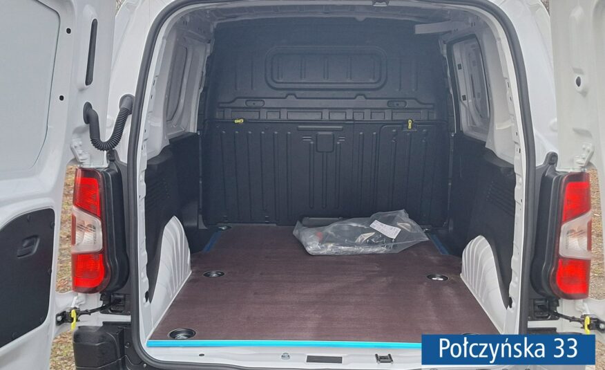 Citroen Berlingo 1.2 110 KM Van M 650 kg Club|Kamera cofania|Multimedia AIO