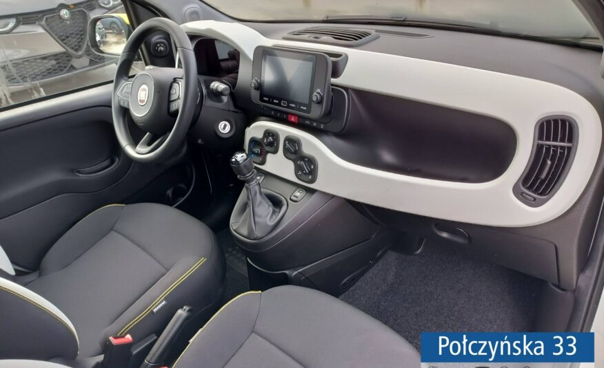 Fiat Panda 1,0 Hybrid 70 KM  |Pandina |dwukolorowy |biały / czarny dach