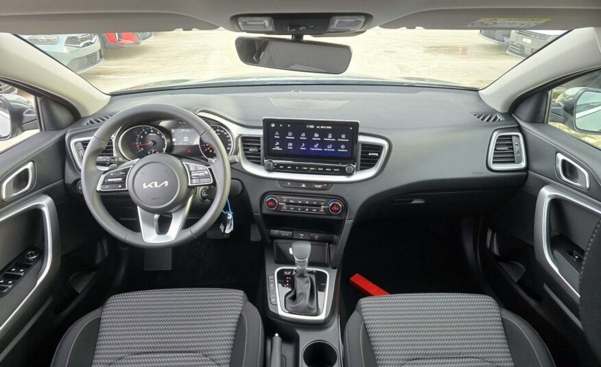 Kia Nowy Ceed 1.5 T-GDI 140KM 7DCT | Wersja M+WIN | zielony Experience Green | MY25