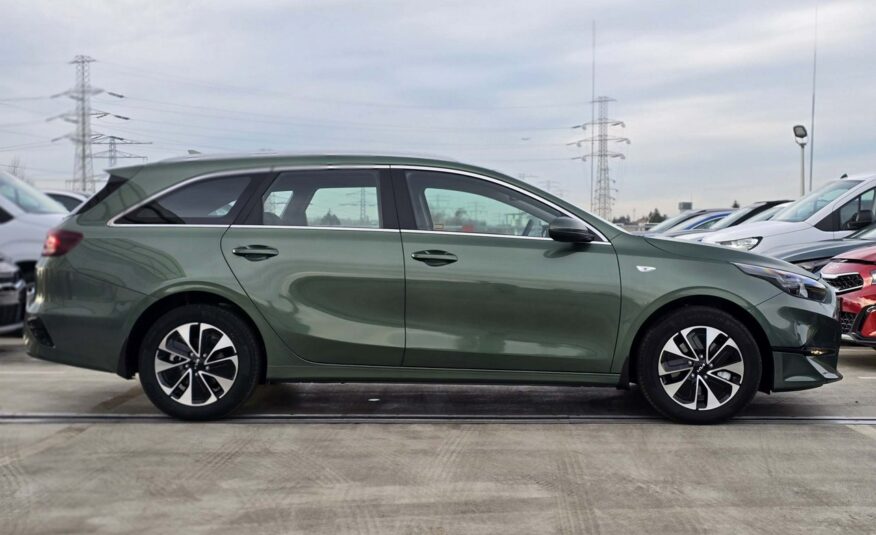 Kia Nowy Ceed 1.5 T-GDI 140KM 7DCT | Wersja M+WIN | zielony Experience Green | MY25