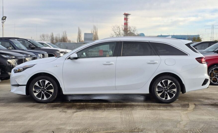 Kia Nowy Ceed 1.5 T-GDI 140KM 7DCT | Wersja M+SMART| biały Cassa White | MY25